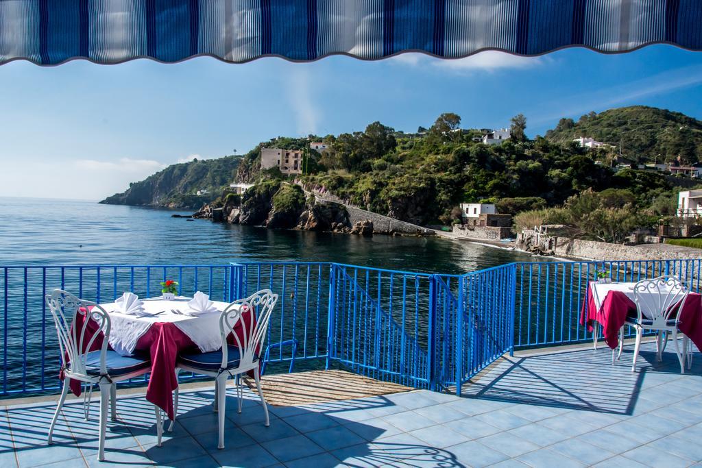 Hotel Rocce Azzurre Đảo Lipari Ngoại thất bức ảnh