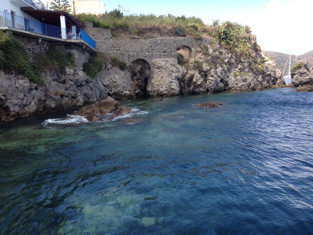 Hotel Rocce Azzurre Đảo Lipari Ngoại thất bức ảnh